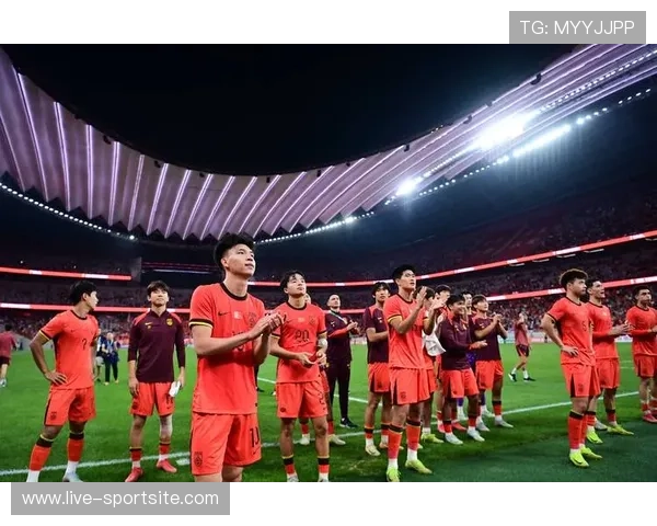 新足球直播内容：涵盖国内外顶级联赛、杯赛和国际赛事的全面直播方案